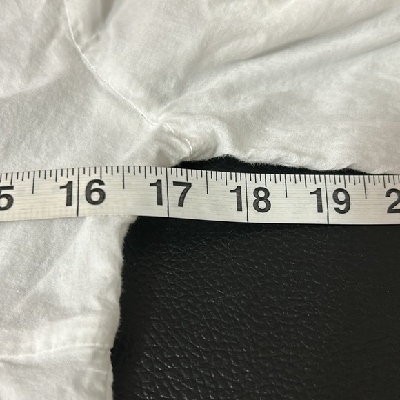 Lilly Pulitzer White Embroidered Alfa
Tunic Top Dress Coverup Resortwear Sz XS - Picture 12 of 13